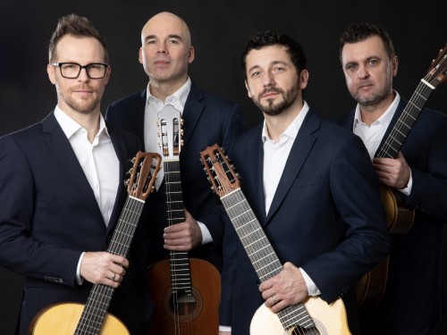 Baltijos gitarų kvartetas : "Keturios gitaros 20 metų drauge" ŠILUTĖ